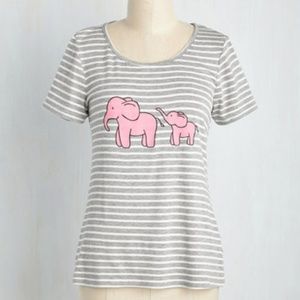 Modcloth "Honey I trunk the kids" tshirt szXS